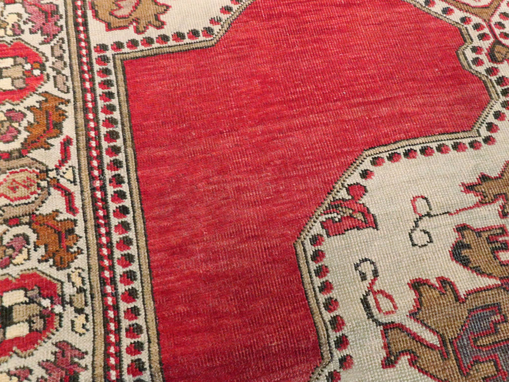 Vintage Turkish Oushak Rug, No.20696 - Galerie Shabab