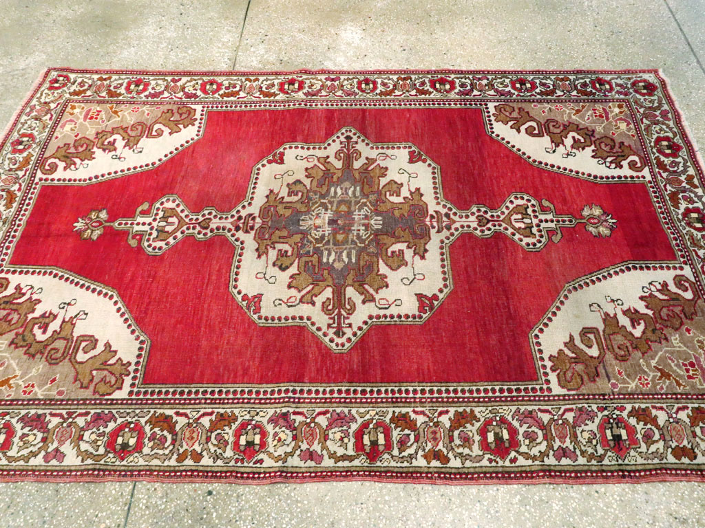 Vintage Turkish Oushak Rug, No.20696 - Galerie Shabab