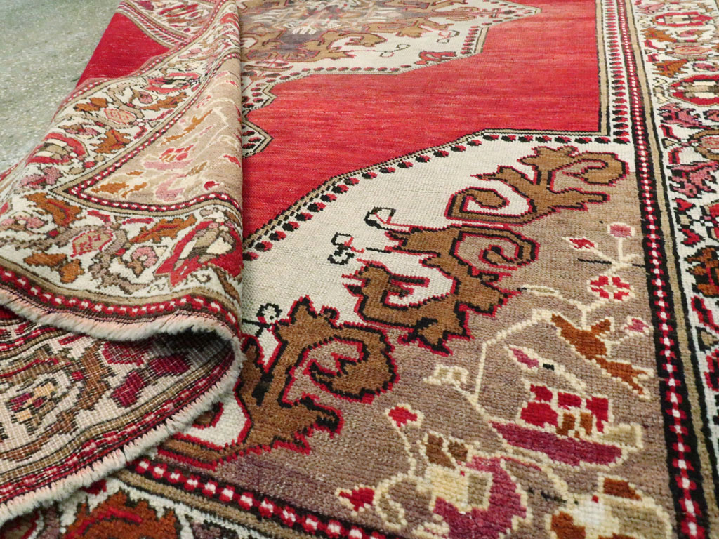 Vintage Turkish Oushak Rug, No.20696 - Galerie Shabab