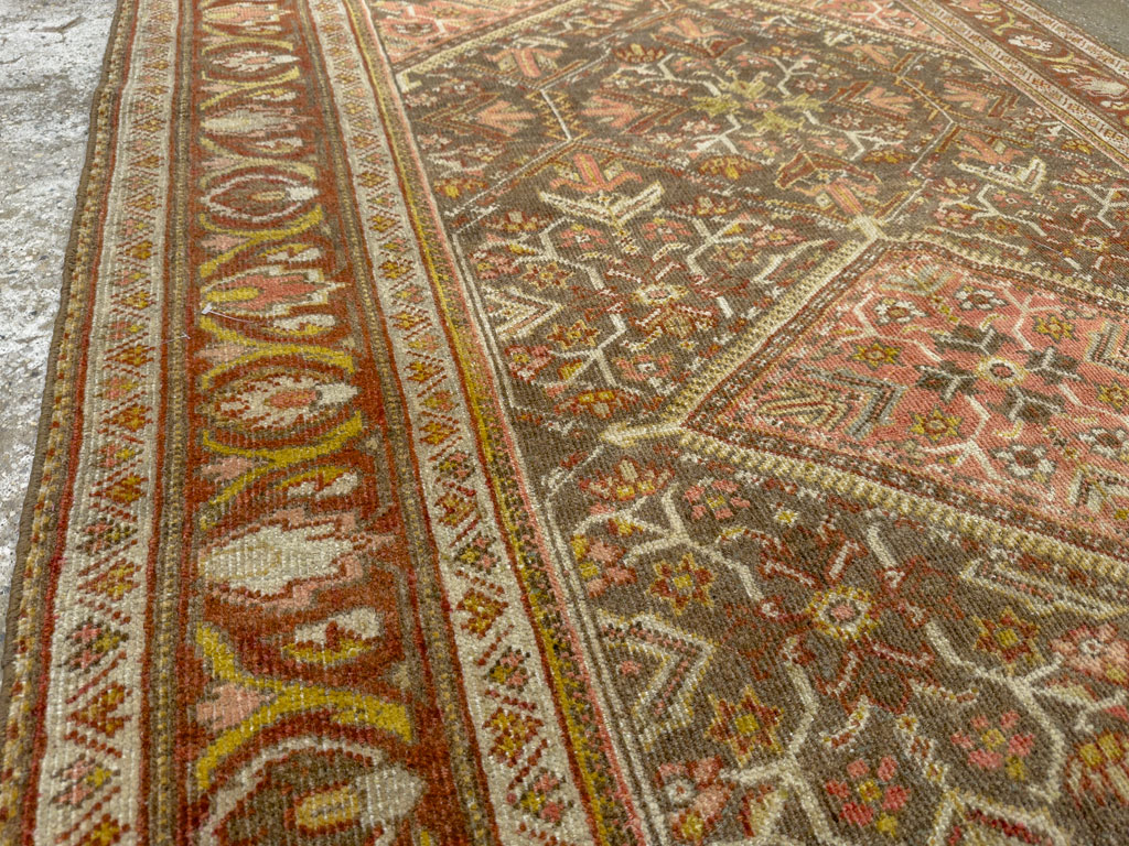 Vintage Persian Malayer Accent Rug, No.20703 - Galerie Shabab