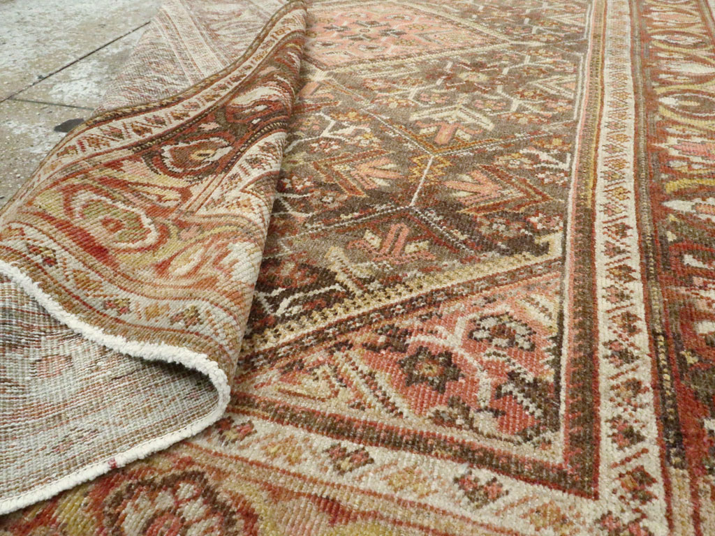 Vintage Persian Malayer Accent Rug, No.20703 - Galerie Shabab