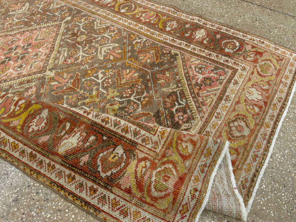 Vintage Persian Malayer Accent Rug, No.20703 - Galerie Shabab