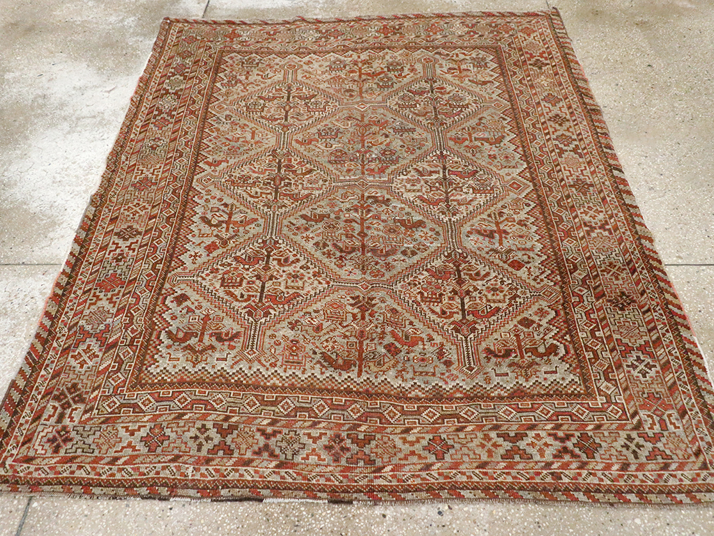 Antique Persian Shiraz Square Rug, No.20706 - Galerie Shabab