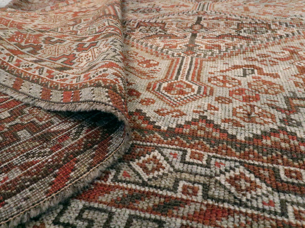 Antique Persian Shiraz Square Rug, No.20706 - Galerie Shabab