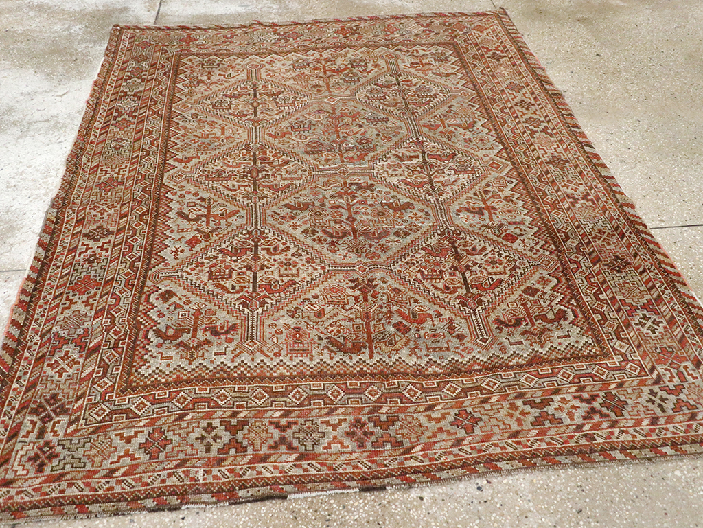 Antique Persian Shiraz Square Rug, No.20706 - Galerie Shabab