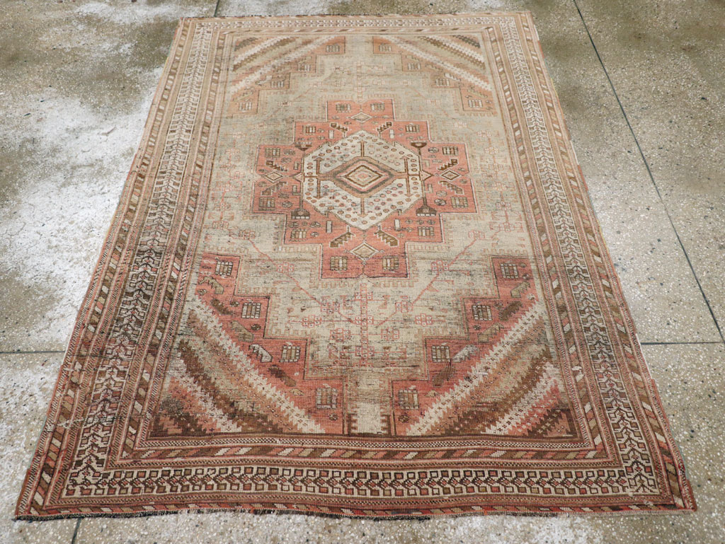 Vintage Persian Afshar Rug, No.20711 - Galerie Shabab