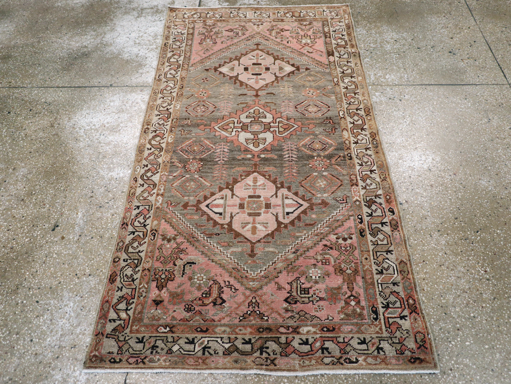 Vintage Persian Malayer Rug, No.20721 - Galerie Shabab