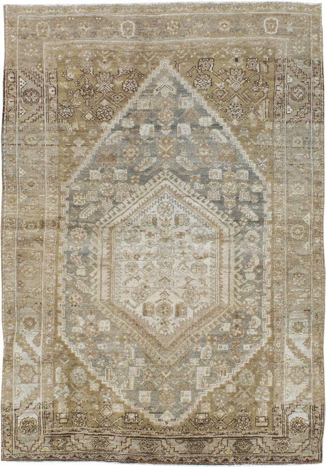 Vintage Persian Kurdish Rug, No.20737 - Galerie Shabab