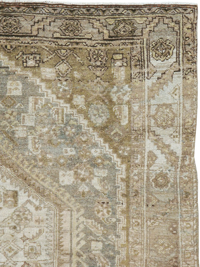 Vintage Persian Kurdish Rug, No.20737 - Galerie Shabab