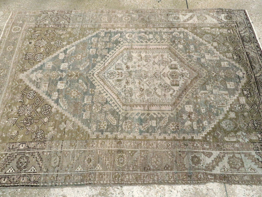 Vintage Persian Kurdish Rug, No.20737 - Galerie Shabab