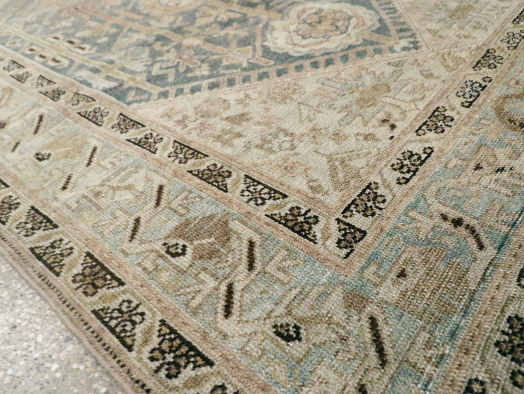 Antique Persian Malayer Accent Rug, No.20753 - Galerie Shabab