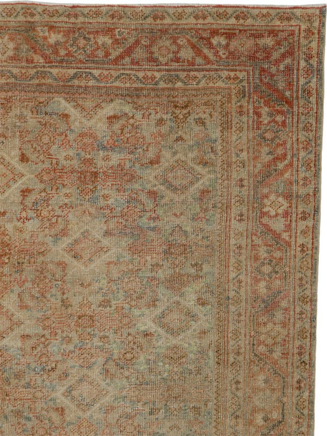 Antique Persian Mahal Distressed Rug, No.20757 - Galerie Shabab