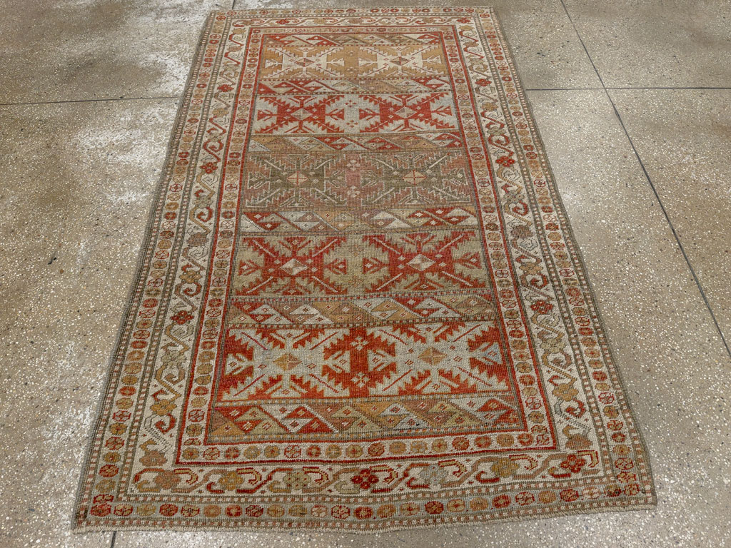 Antique Persian Bidjar Rug, No.20762 - Galerie Shabab