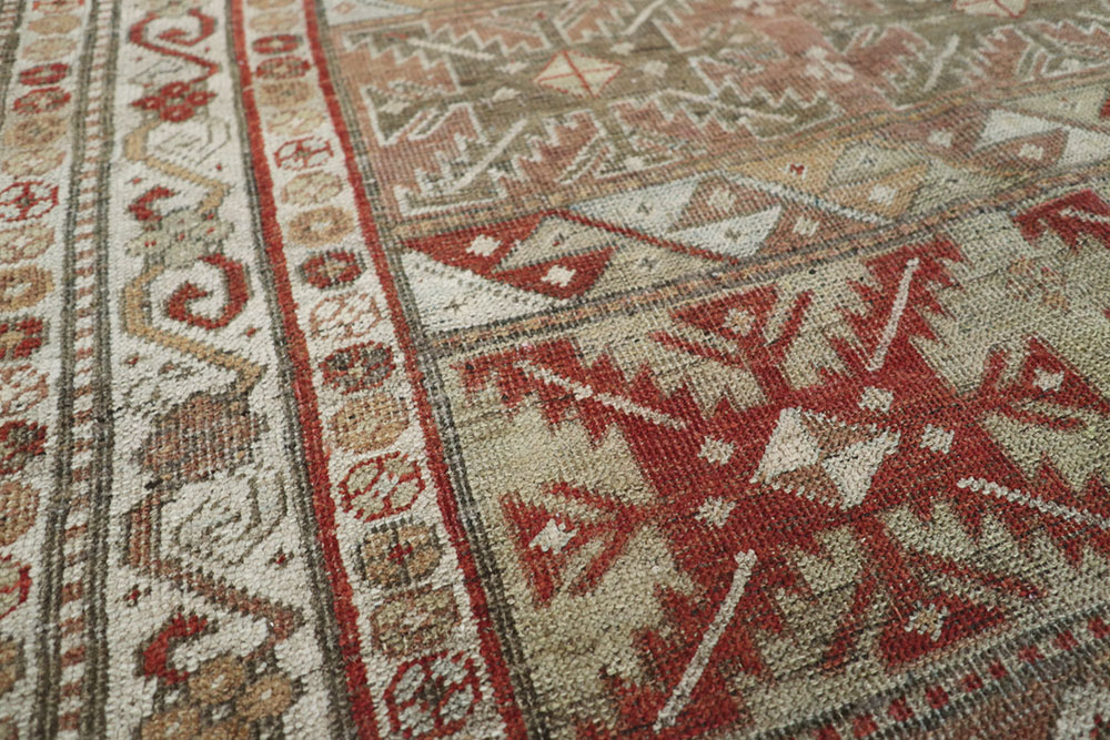 Antique Persian Bidjar Rug, No.20762 - Galerie Shabab