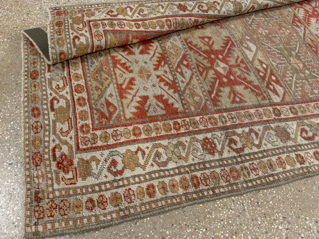 Antique Persian Bidjar Rug, No.20762 - Galerie Shabab
