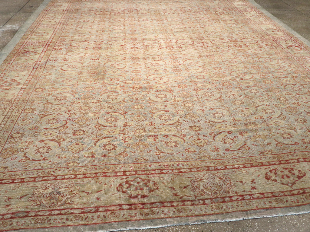 Antique Persian Mahal Square Carpet, No.20765 - Galerie Shabab