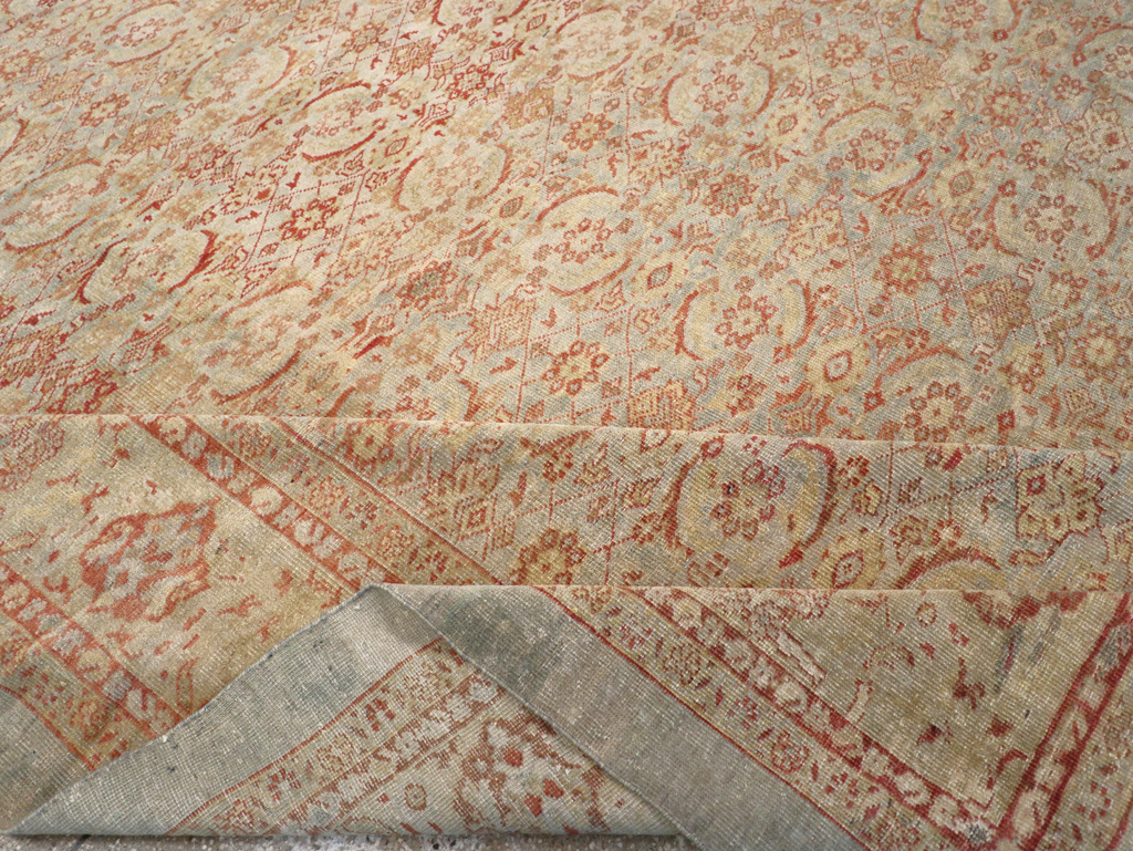 Antique Persian Mahal Square Carpet, No.20765 - Galerie Shabab