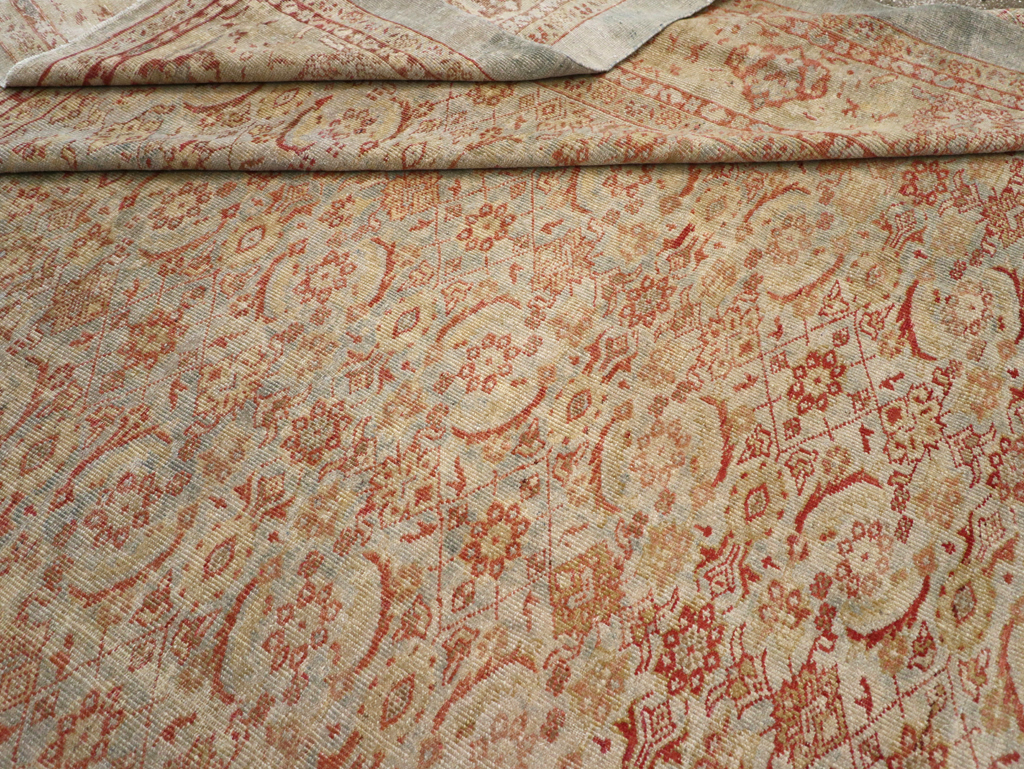 Antique Persian Mahal Square Carpet, No.20765 - Galerie Shabab