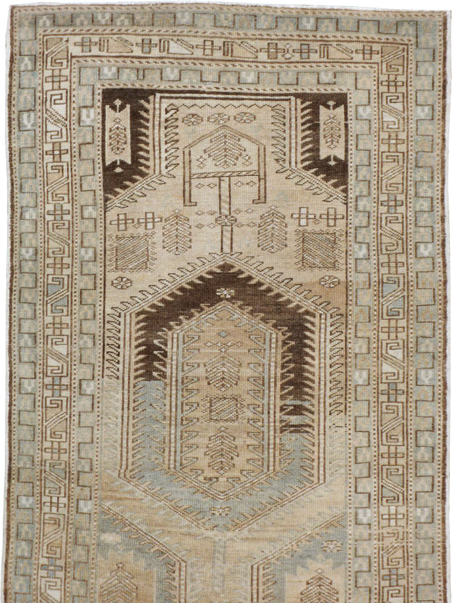 Vintage Persian Heriz Runner, No.20766 - Galerie Shabab