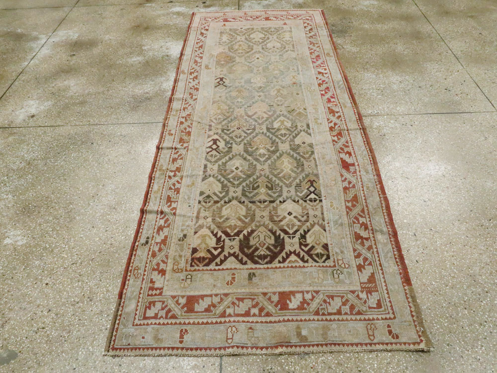 Antique Persian Kurdish Rug, No.20769 - Galerie Shabab