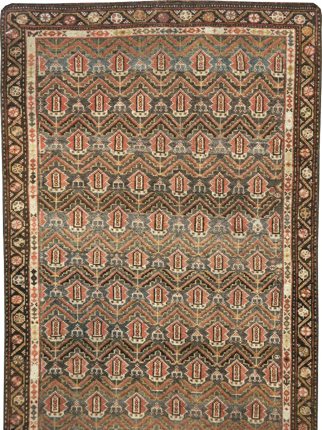 Vintage Persian Kurdish Rug, No.20786 - Galerie Shabab