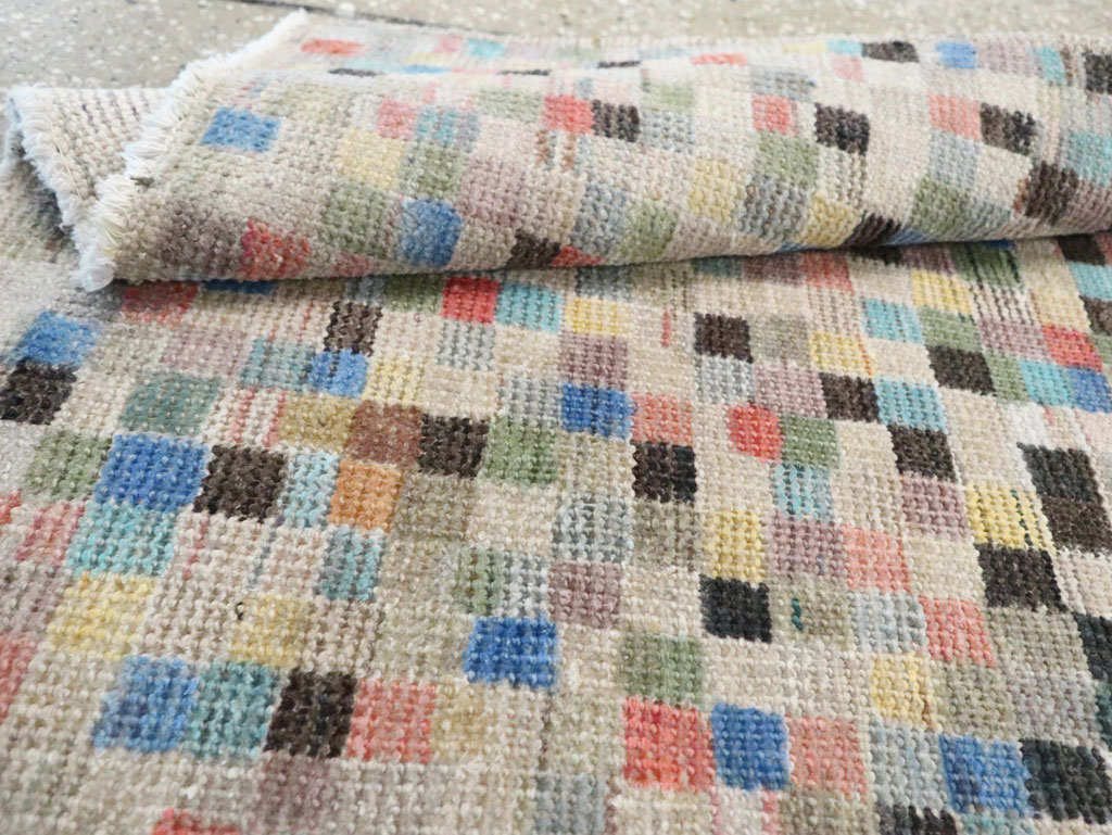 Vintage Turkish Anatolian Throw Rug, No.20811 - Galerie Shabab