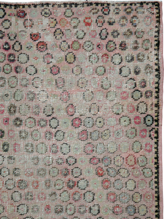Vintage Turkish Anatolian Distressed Rug, No.20812 - Galerie Shabab