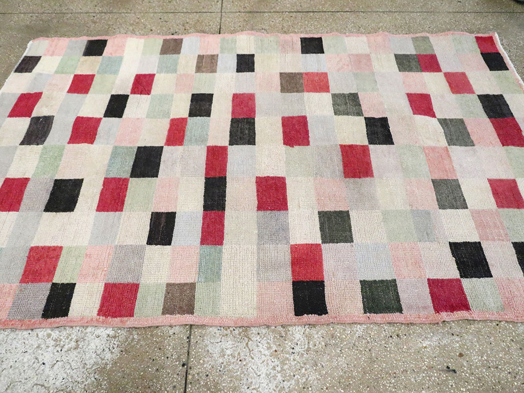 Vintage Turkish Art Deco Accent Carpet, No.20813 - Galerie Shabab
