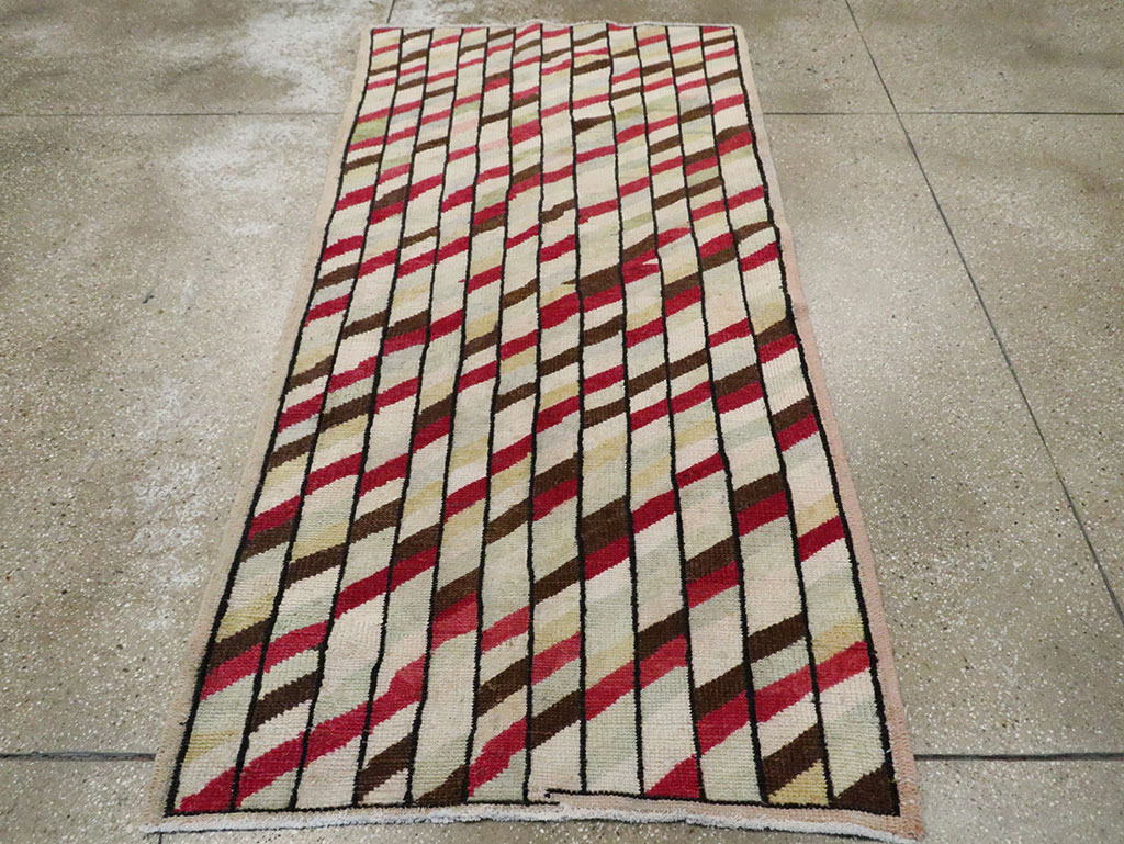Vintage Anatolian Rug, No.20824 - Galerie Shabab