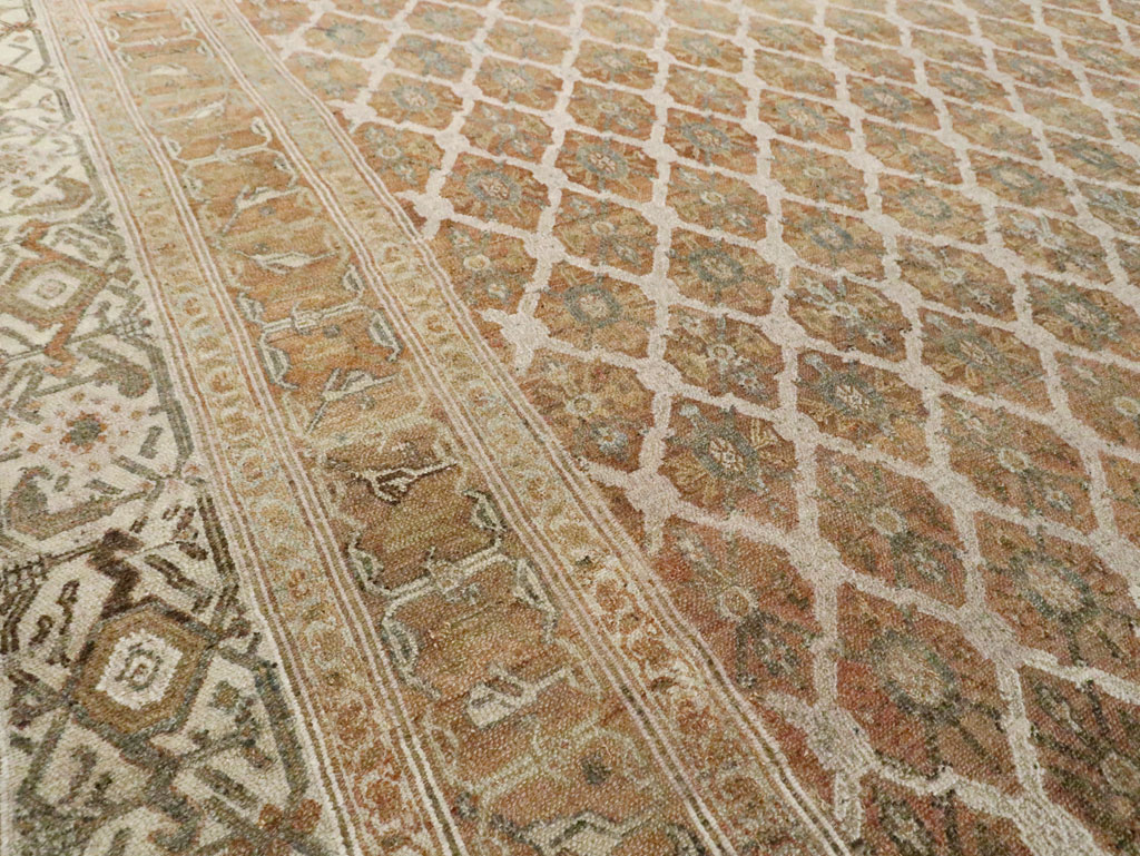 Antique Persian Bibikabad Oversize Carpet, No.20857 - Galerie Shabab