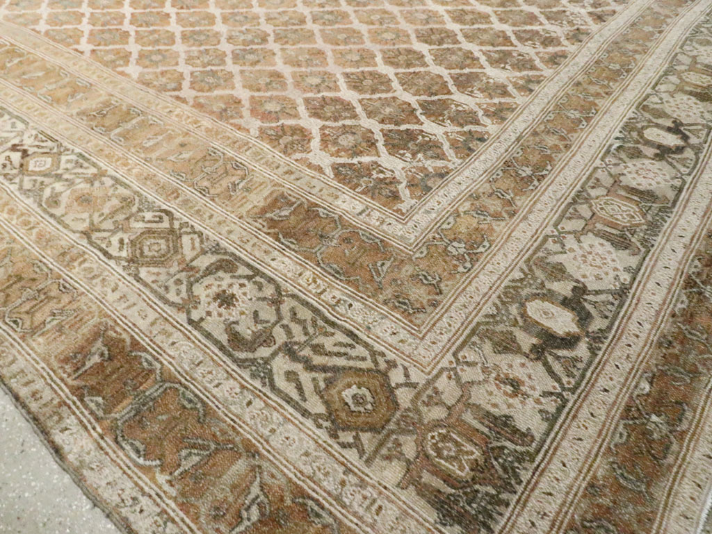 Antique Persian Bibikabad Oversize Carpet, No.20857 - Galerie Shabab