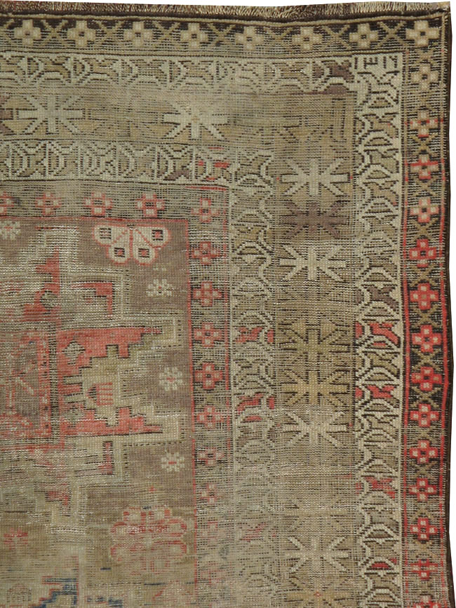 Antique Caucasian Distressed Rug, No.20861 - Galerie Shabab