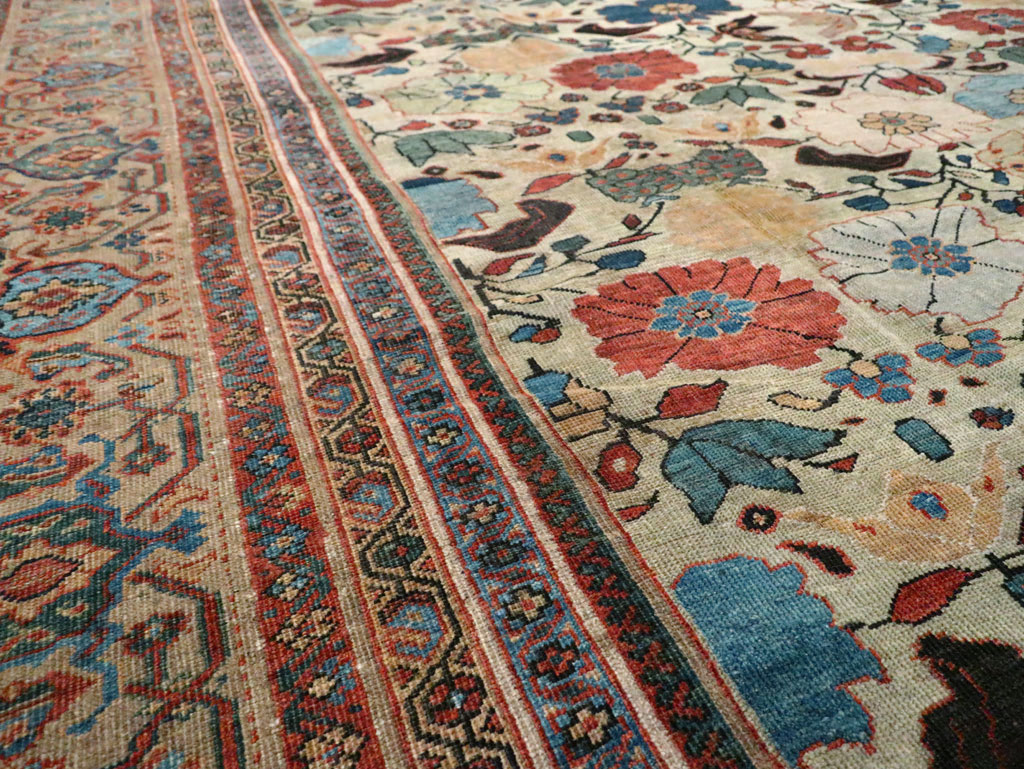 Antique Persian Sultanbad Carpet, No.20872 - Galerie Shabab