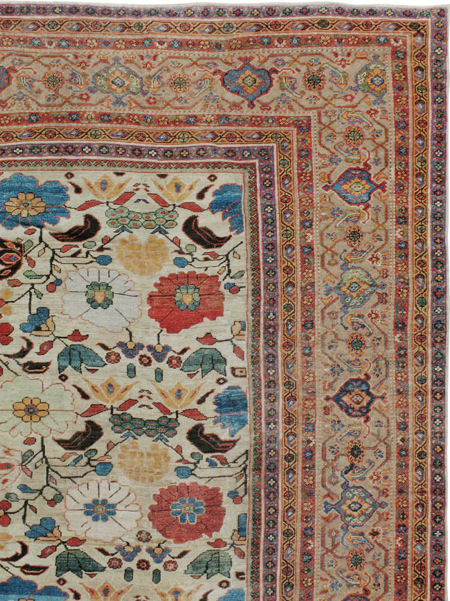 Antique Persian Sultanbad Carpet, No.20872 - Galerie Shabab