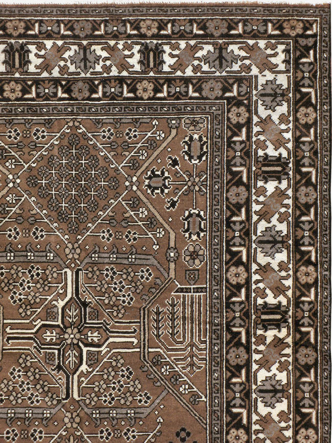Vintage Persian Bakhtiari Carpet, No.20877 - Galerie Shabab