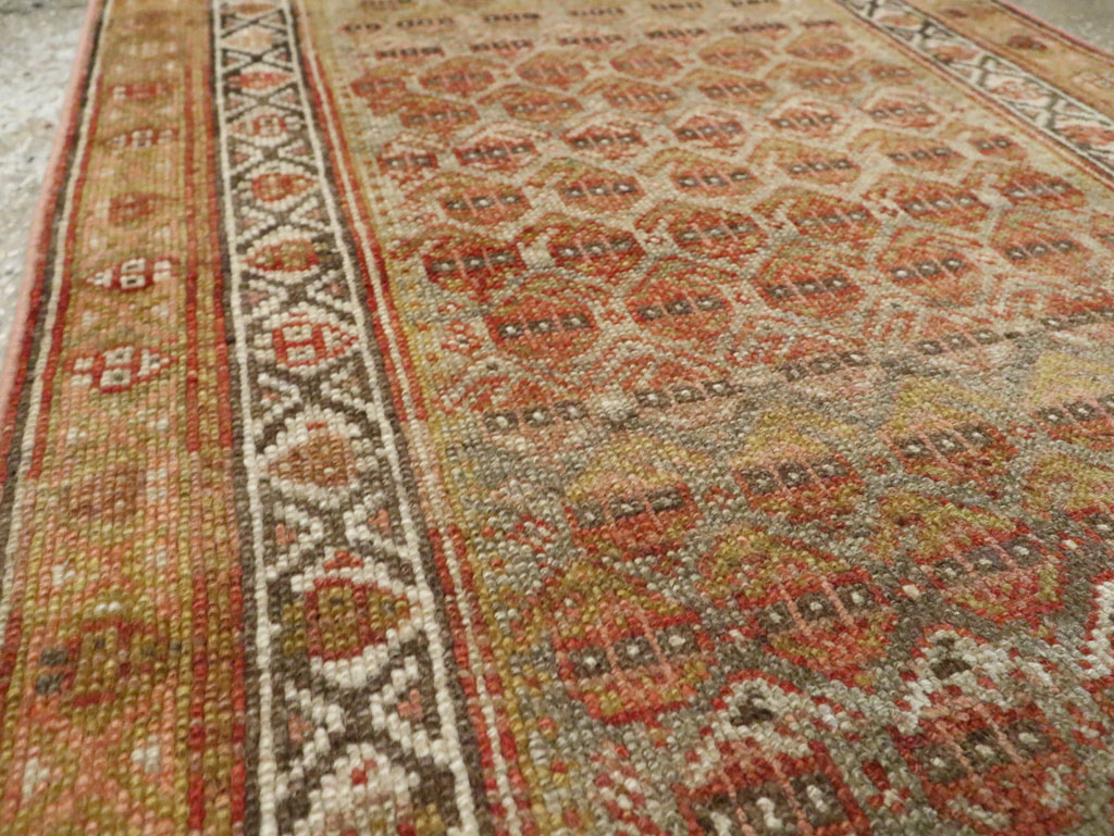 Antique Persian Malayer Runner, No.20889 - Galerie Shabab