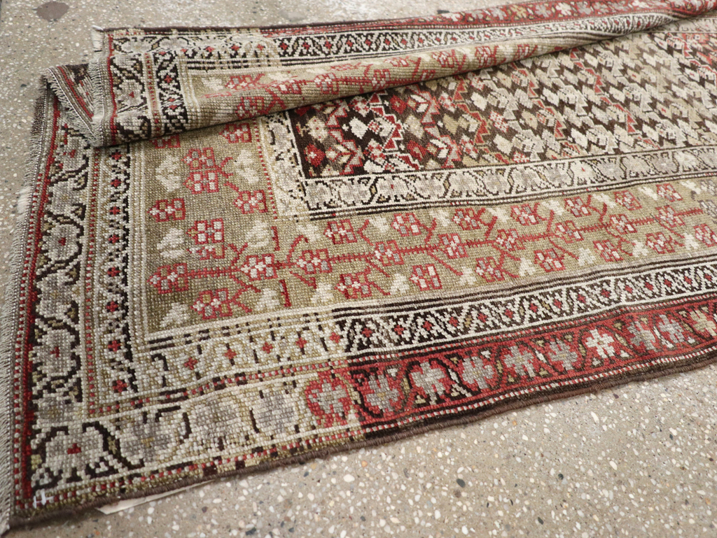 Vintage Persian Malayer Runner, No.20890 - Galerie Shabab
