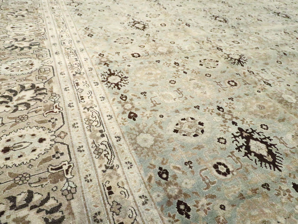 Antique Persian Tabriz Carpet, No.20903 - Galerie Shabab