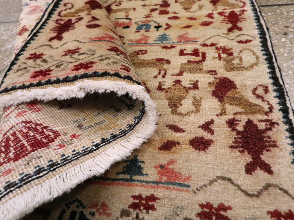 Vintage Persian Hamadan Pictorial Rug, No.20907 - Galerie Shabab