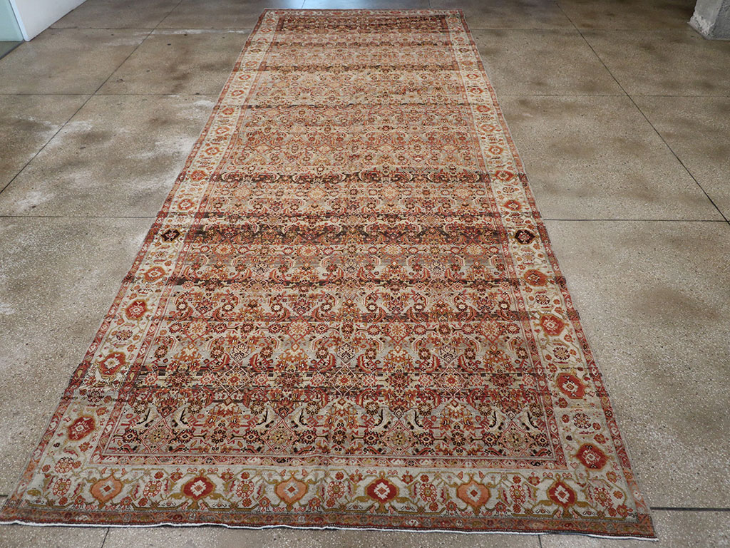Vintage Persian Malayer Wide Gallery Runner, No.20911 - Galerie Shabab