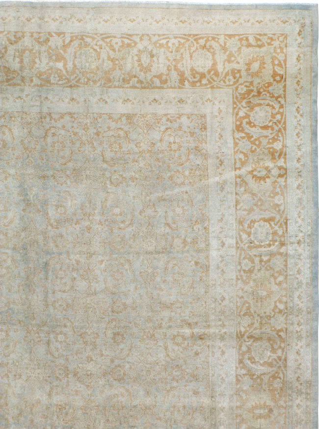 Antique Persian Tabriz Carpet, No.20920 - Galerie Shabab