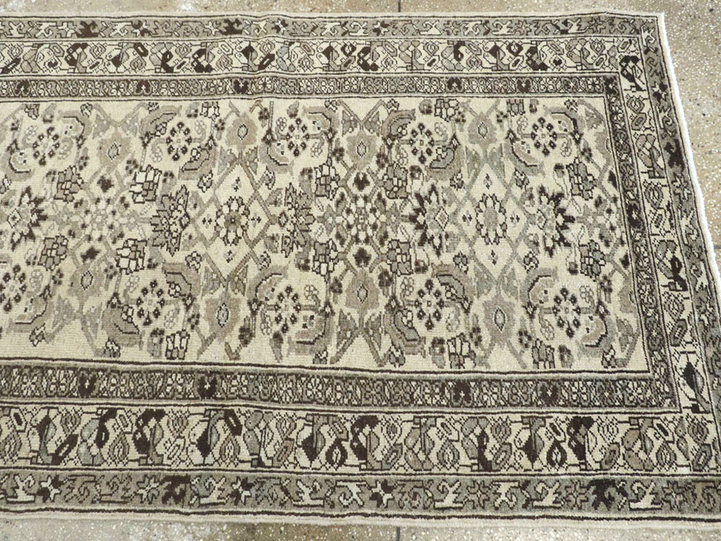 Vintage Persian Malayer Runner, No.20922 - Galerie Shabab