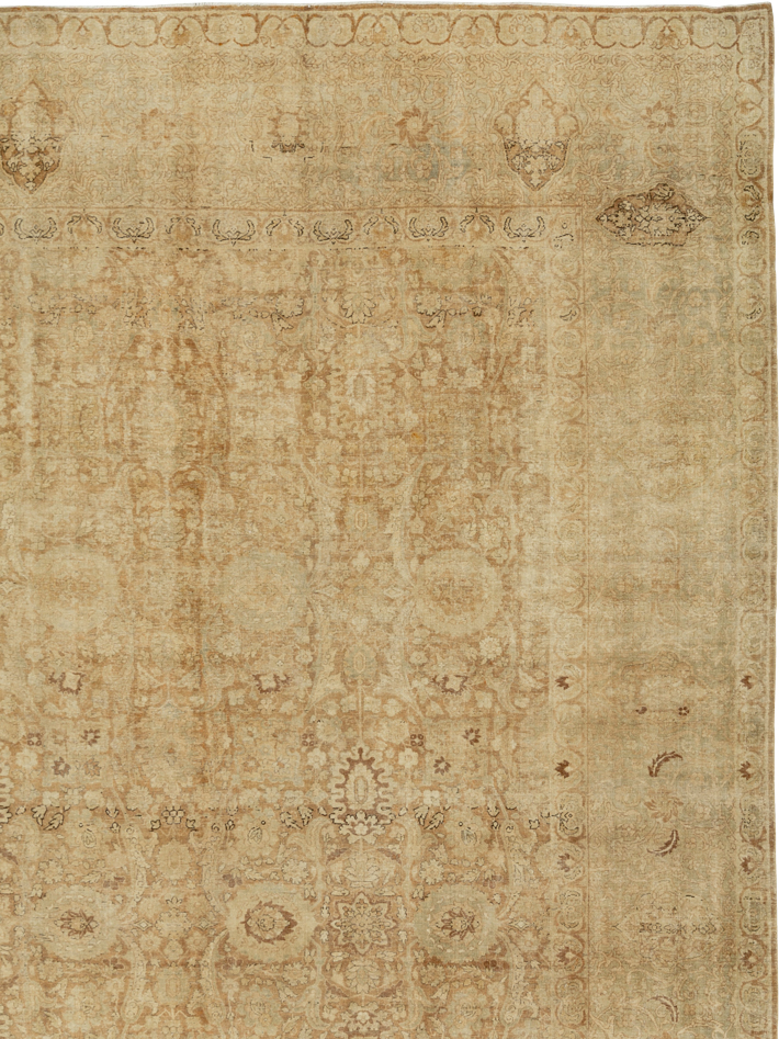 Antique Persian Lavar Kerman Carpet, No.20925 - Galerie Shabab