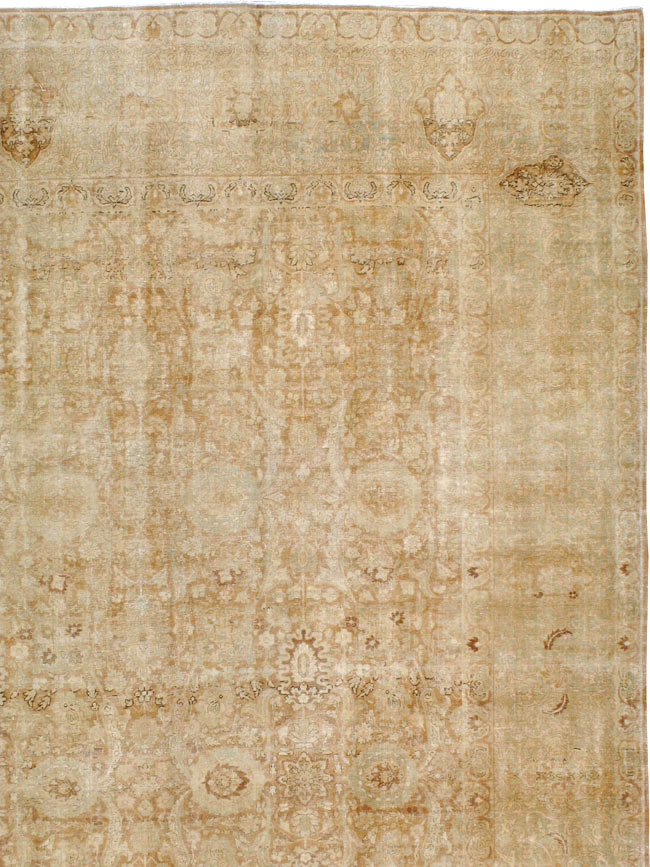 Antique Persian Lavar Kerman Carpet, No.20925 - Galerie Shabab