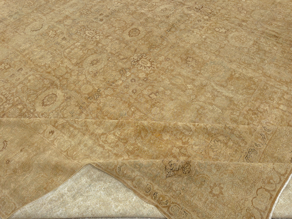 Antique Persian Lavar Kerman Carpet, No.20925 - Galerie Shabab