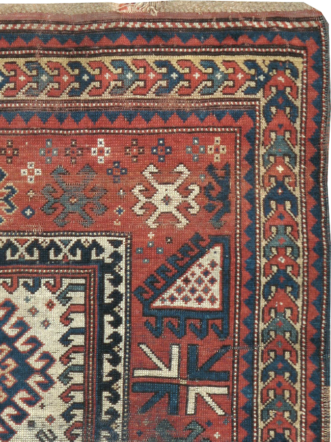 Antique Caucasian Kazak Distressed Rug, No.20954 - Galerie Shabab