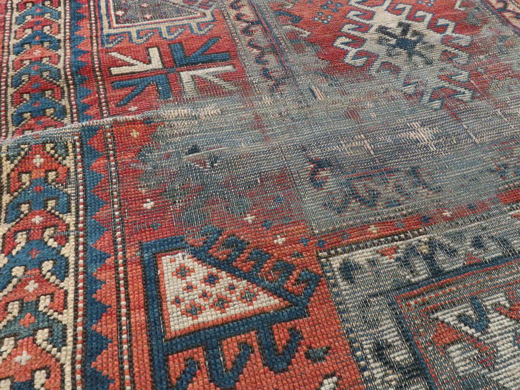 Antique Caucasian Kazak Distressed Rug, No.20954 - Galerie Shabab