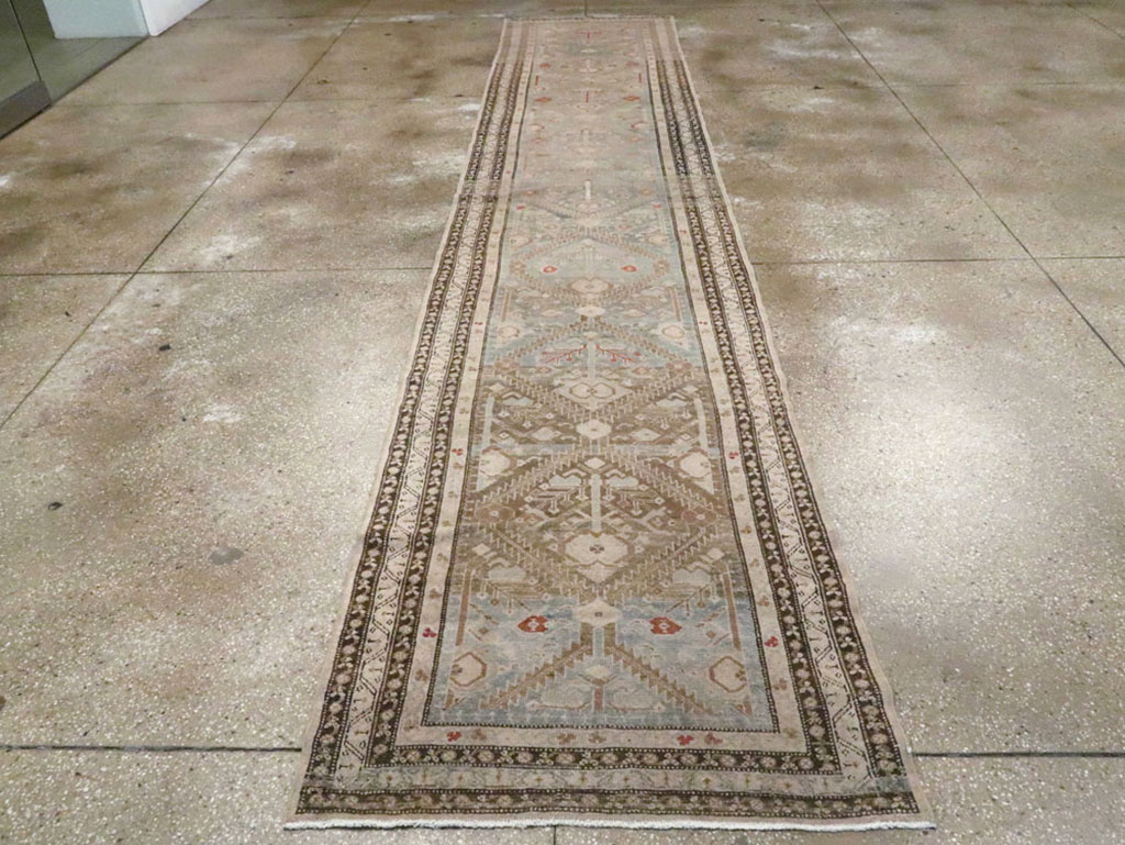 Vintage Persian Malayer Runner, No.20964 - Galerie Shabab
