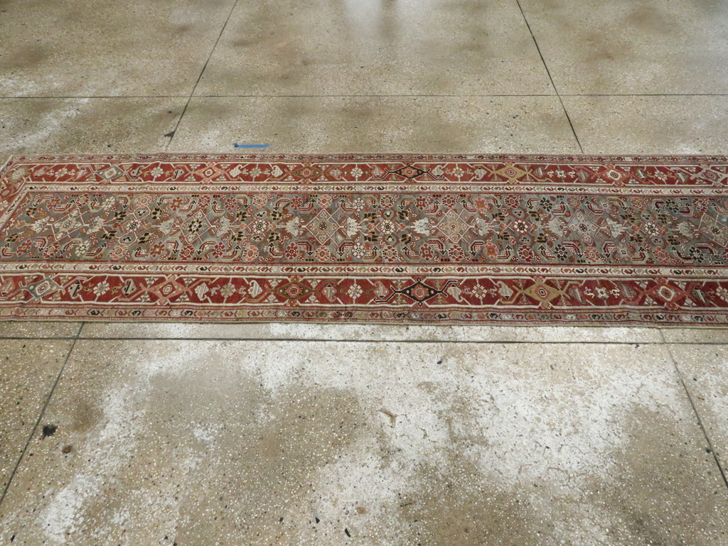 Vintage Persian Malayer Runner, No.20965 - Galerie Shabab