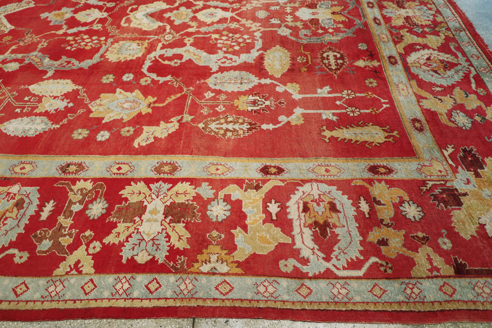 Antique Turkish Oushak Carpet, No.20984 - Galerie Shabab
